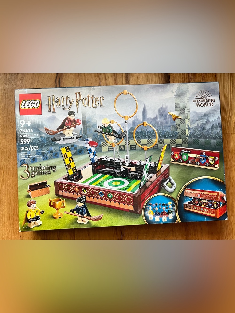 Warner Bros. Quidditch Match Building Set - Red & Green